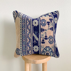 Kinsley - 16" x 16" Rug Pillow Cover