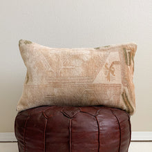 Load image into Gallery viewer, Francesca - 15&quot; X 23&quot; Turkish Pillow Cover
