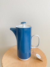 Load image into Gallery viewer, Vintage 1960&#39;s Japanese Sango Aquarius Teapot
