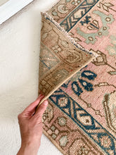 Load image into Gallery viewer, Rita - 2.9&#39; x 10.0&#39; Vintage Turkish Runner Rug
