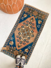 Load image into Gallery viewer, Nora - 1.9&#39; x 3.8&#39; Vintage Turkish Mini Rug
