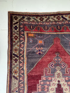 Serena - 4.2' x 7.2' Vintage Turkish Area Rug