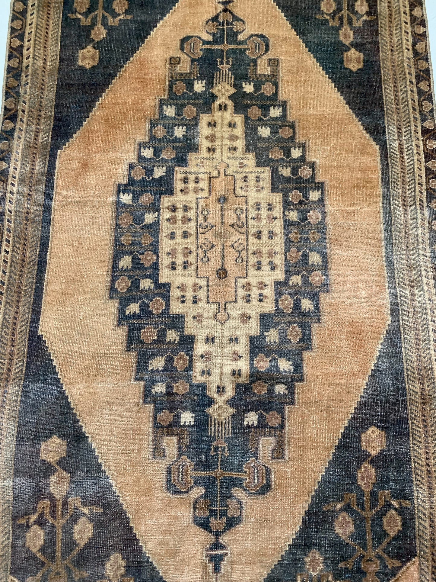 Clara - 4.0' x 8.3' Vintage Turkish Area Rug