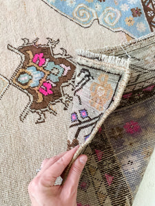 Gillian - 3.0' x 10.5' Vintage Turkish Runner Rug