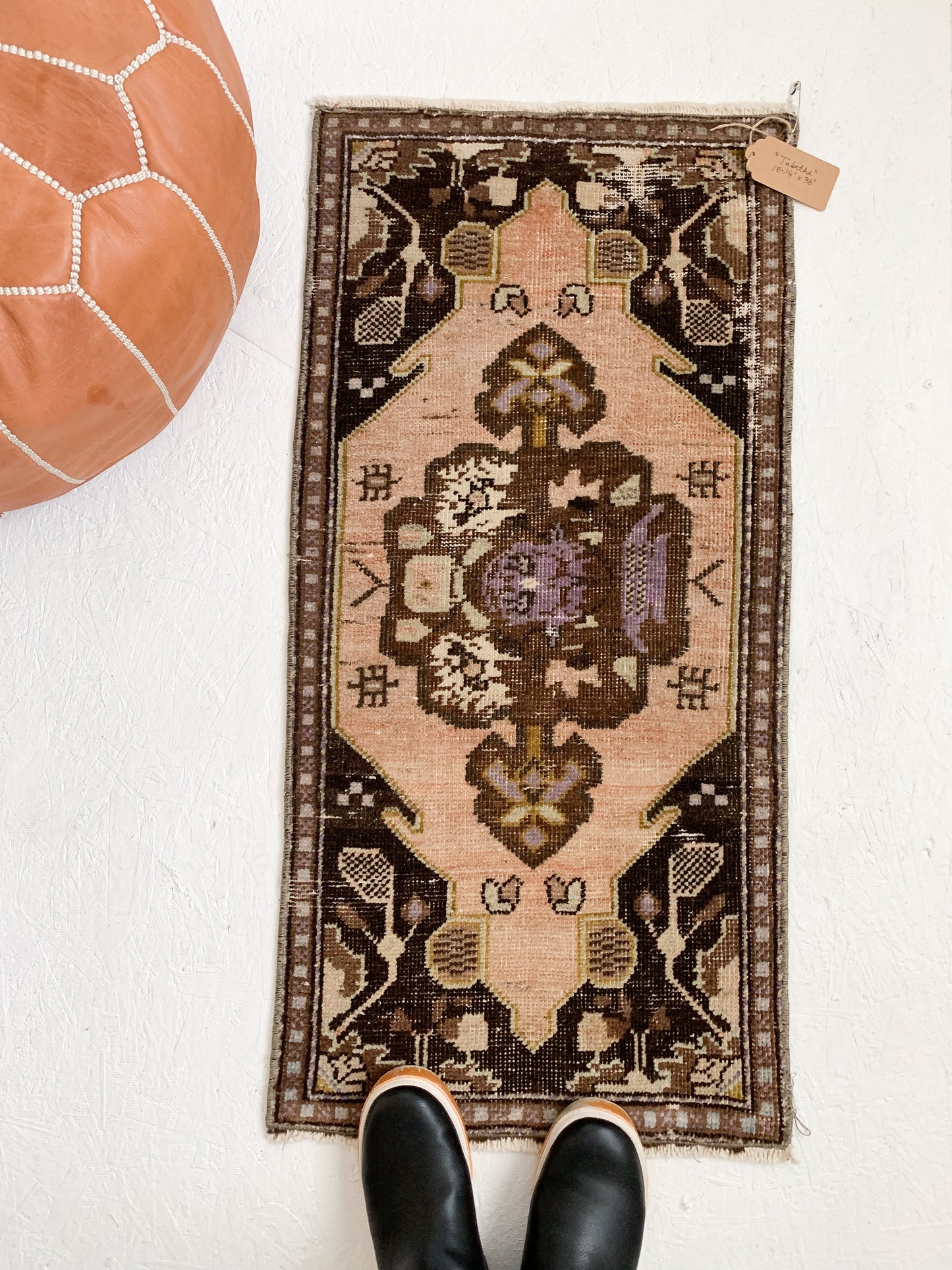 Tabitha II - 1.5' x 3.2' Vintage Turkish Mini Rug