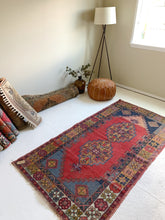 Load image into Gallery viewer, Reserved - Jam - 3.7&#39; x 7.1&#39; Vintage Turkish Oushak Area Rug
